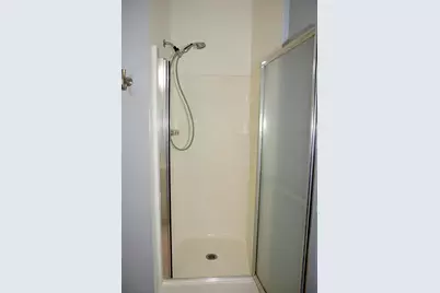 1501 N Partin Drive #APT 228, Niceville, FL 32578 - Photo 15