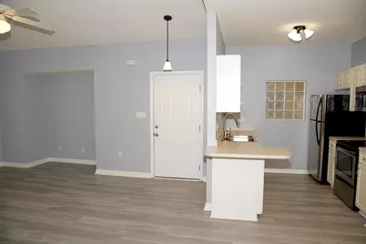 1501 N Partin Drive #APT 228, Niceville, FL 32578 - Photo 5