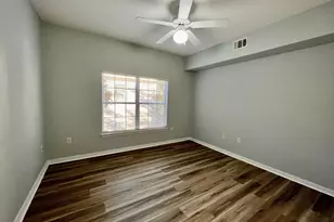 1501 N Partin Dr, Niceville, FL 32578 - Photo 15