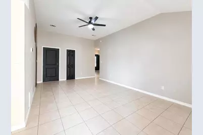 2244 Estate Circle, Navarre, FL 32566 - Photo 11