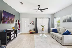 2239 Palo Alto St, Navarre, FL 32566 - Photo 5