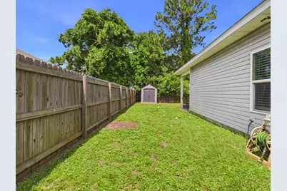 2399 Palo Alto Street, Navarre, FL 32566 - Photo 5