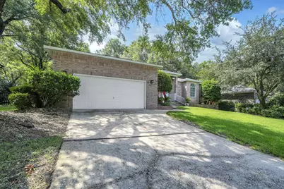 1691 Parkside Circle, Niceville, FL 32578 - Photo 3