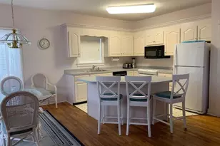 1423 Sonata Ct, Navarre, FL 32566 - Photo 7