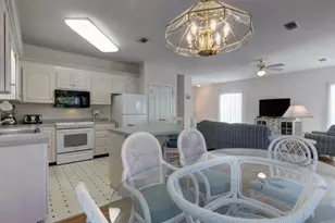 1423 Sonata Ct, Navarre, FL 32566 - Photo 5