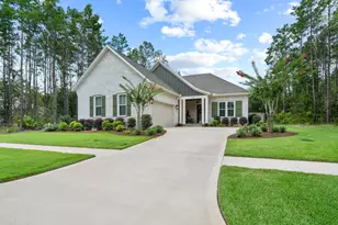 102 Shimmer Cir, Freeport, FL 32439 - Photo 3
