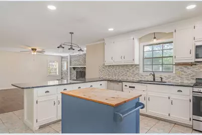 140 Gillis Drive, Crestview, FL 32536 - Photo 15
