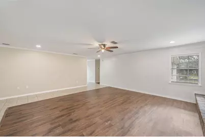140 Gillis Drive, Crestview, FL 32536 - Photo 11