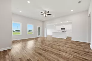 6118 Mildreds Wy, Crestview, FL 32539 - Photo 5