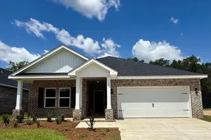 119 Spooner St, Defuniak Springs, FL 32433 - Photo 1