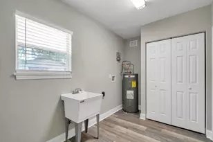 6935 Jasper St, Navarre, FL 32566 - Photo 11