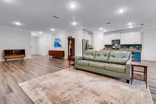247 E Sky Wy, Freeport, FL 32439 - Photo 13