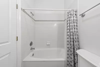759 Blvd Of The Champions, Shalimar, FL 32579 - Photo 129