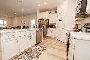 107 Blooming Cv, Crestview, FL 32539 - Photo 7