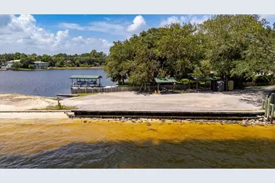 2809 Lee Trevino Court, Shalimar, FL 32579 - Photo 89