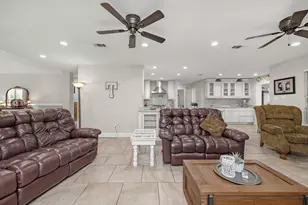 2587 Dana Ct, Shalimar, FL 32579 - Photo 11
