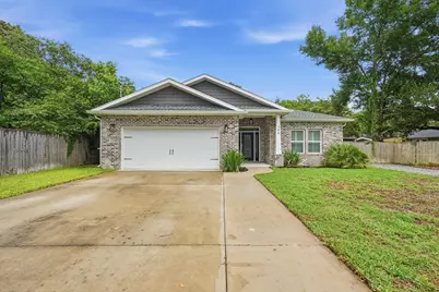 308 Bella Vista Road, Fort Walton Beach, FL 32547 - Photo 1
