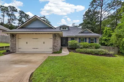 205 Hart Street, Niceville, FL 32578 - Photo 1