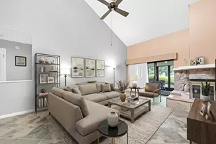 134 Gleneagles Dr, Niceville, FL 32578 - Photo 3