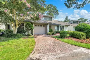 134 Gleneagles Dr, Niceville, FL 32578 - Photo 1
