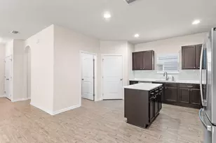 71 Nelly St, Freeport, FL 32439 - Photo 5