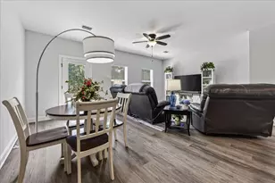 1700 Sound Haven Ct, Navarre, FL 32566 - Photo 13