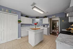490 Jillian Dr, Crestview, FL 32536 - Photo 9
