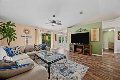 490 Jillian Drive, Crestview, FL 32536 - Photo 7
