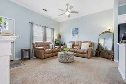 573 Tropical Way, Freeport, FL 32439 - Photo 5