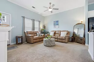 573 Tropical Way, Freeport, FL 32439 - Photo 5