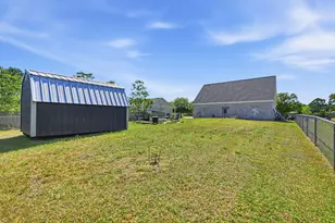 573 Tropical Way, Freeport, FL 32439 - Photo 31