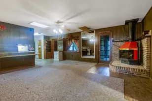 8 Walnut Ave, Shalimar, FL 32579 - Photo 5