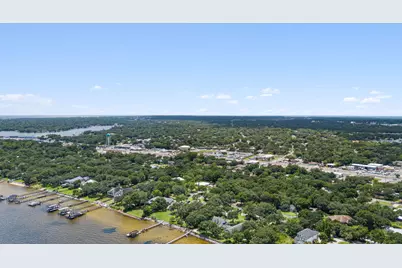 920 NE Beachview Drive, Fort Walton Beach, FL 32547 - Photo 47