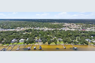 920 NE Beachview Drive, Fort Walton Beach, FL 32547 - Photo 45
