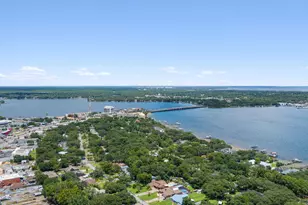 920 NE Beachview Dr, Fort Walton Beach, FL 32547 - Photo 39