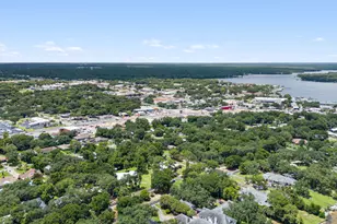 920 NE Beachview Dr, Fort Walton Beach, FL 32547 - Photo 41