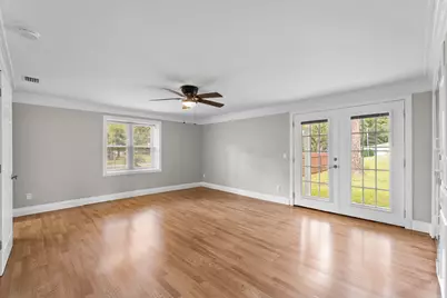 920 NE Beachview Drive, Fort Walton Beach, FL 32547 - Photo 27