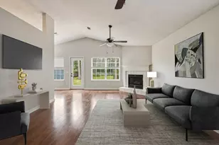9410 Pine Lilly Ct, Navarre, FL 32566 - Photo 19