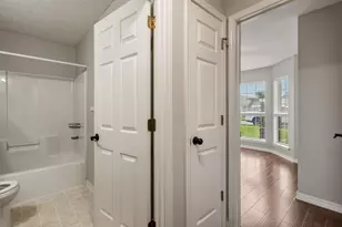 9410 Pine Lilly Ct, Navarre, FL 32566 - Photo 11
