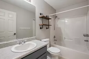 9410 Pine Lilly Ct, Navarre, FL 32566 - Photo 13