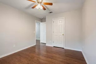 9410 Pine Lilly Ct, Navarre, FL 32566 - Photo 13