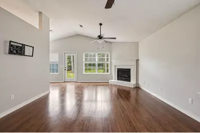 9410 Pine Lilly Court, Navarre, FL 32566 - Photo 17