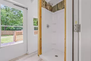 334 E Chestnut Ave, Crestview, FL 32539 - Photo 15