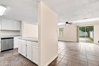 1855 Whispering Oaks Lane, Fort Walton Beach, FL 32547 - Photo 7