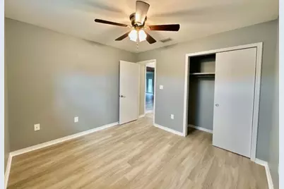 519 E Timberlake Drive, Mary Esther, FL 32569 - Photo 23