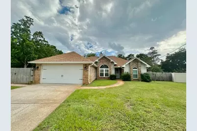 519 E Timberlake Drive, Mary Esther, FL 32569 - Photo 1