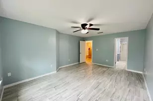 519 E Timberlake Dr, Mary Esther, FL 32569 - Photo 15