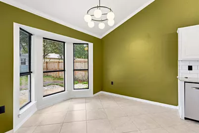 1055 Emerald Lane, Fort Walton Beach, FL 32547 - Photo 9