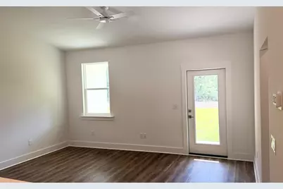 4183 Luar, Chipley, FL 32428 - Photo 7