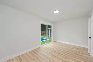 51 6th St, Shalimar, FL 32579 - Photo 25